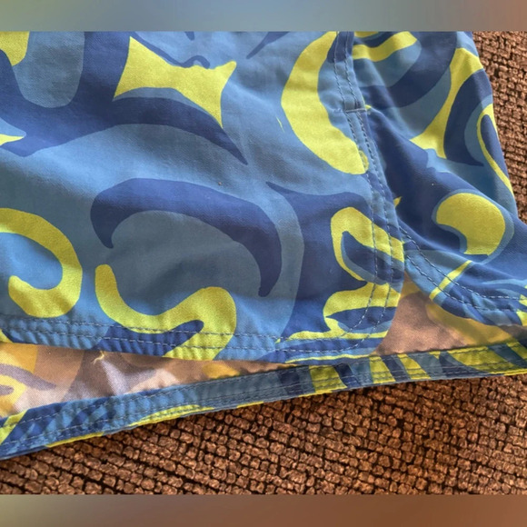 Lilly Pulitzer Luxletic Drawstring Shorts - Picture 3 of 6